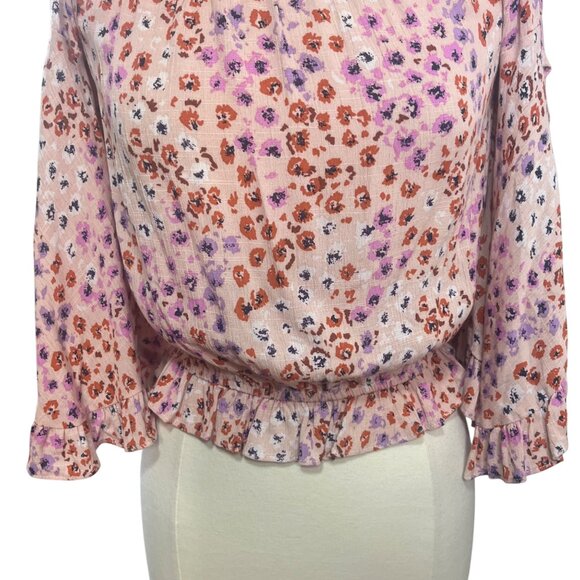 Shirts - Picture 4 of 8